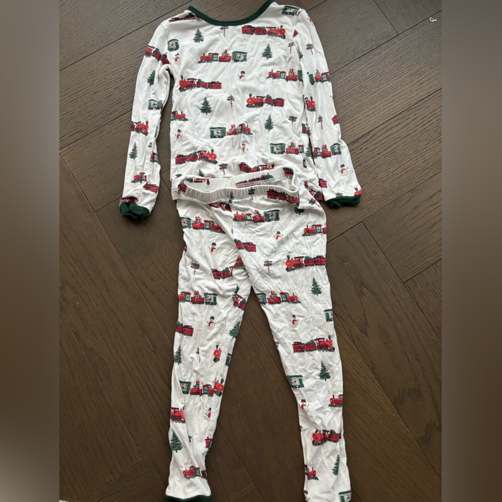 Kyte BABY Limited Edition Holiday Train Pajama Set